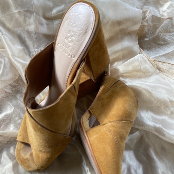 Vince Camuto "Jevan" Suede Crossover Chunky Mules - Picture 2 of 4